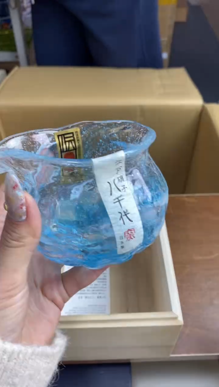 【闪购商品】瓷片隆莲瓷器欢迎大家