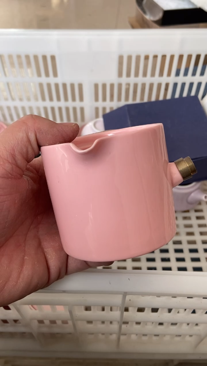 杯无运费险有瑕疵的摄影的产品有使用过的痕迹有点脏介意勿拍