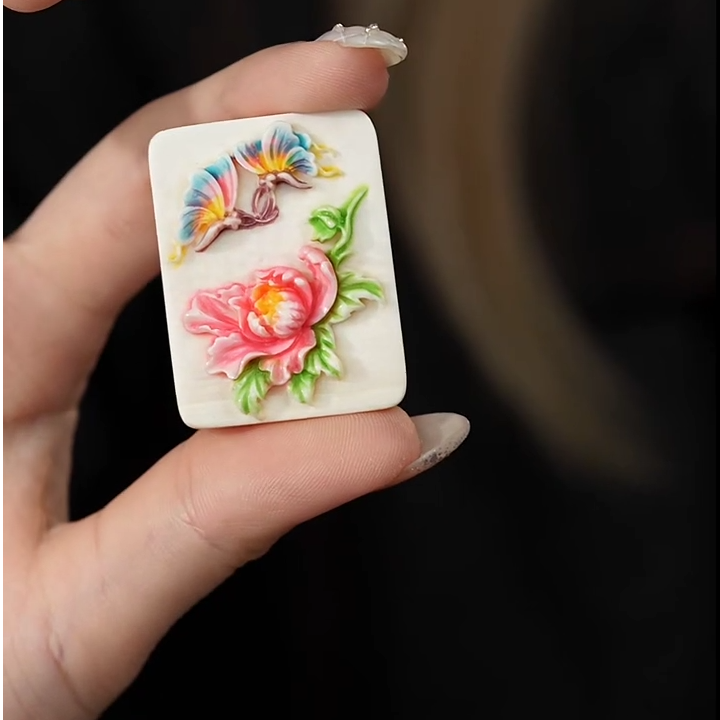 【韵洁珠宝】猛犸雕刻牌配饰/Z0501/多样性发一件