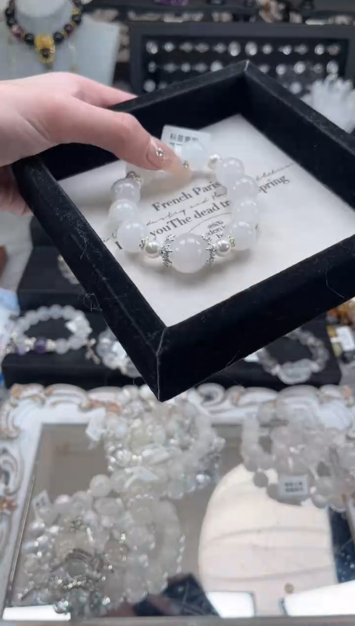 【闪购商品】水晶手链未镶嵌天然水晶 多样性发货