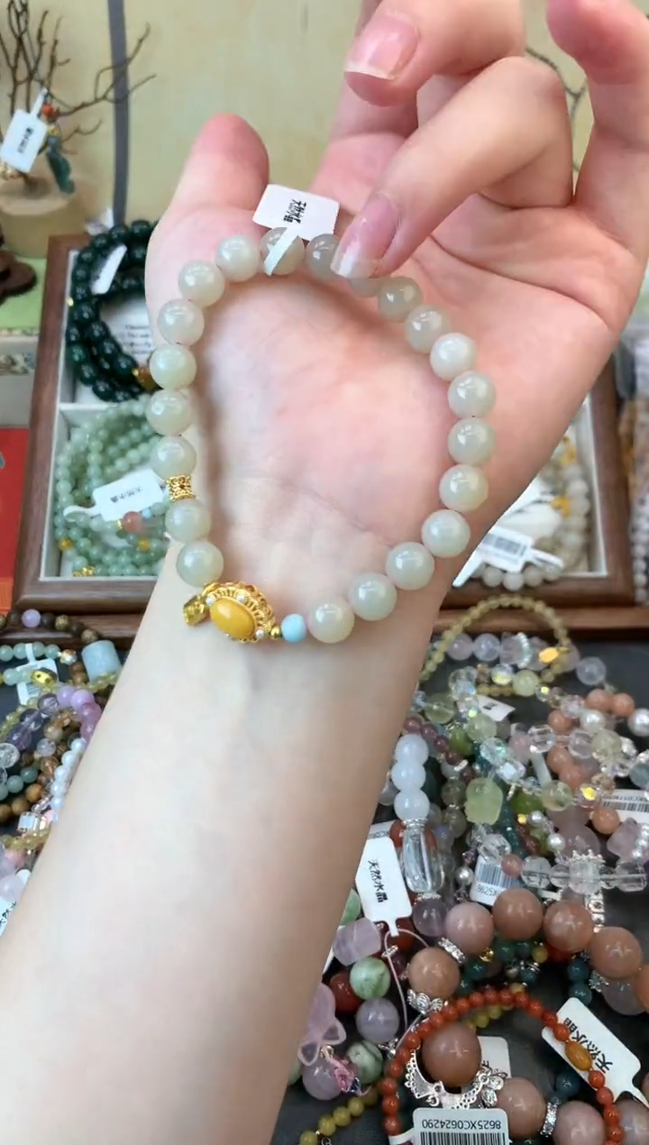 手饰和田玉未镶嵌359