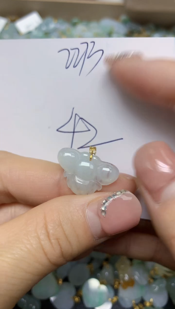 【闪购商品】翡翠挂件18K金镶嵌 天然翡翠A货