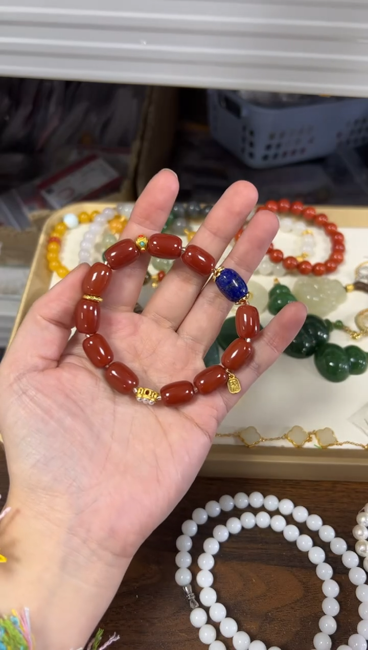 未镶嵌手链玛瑙/玉髓柿子红玛瑙青金枣珠搭配款手串[49]