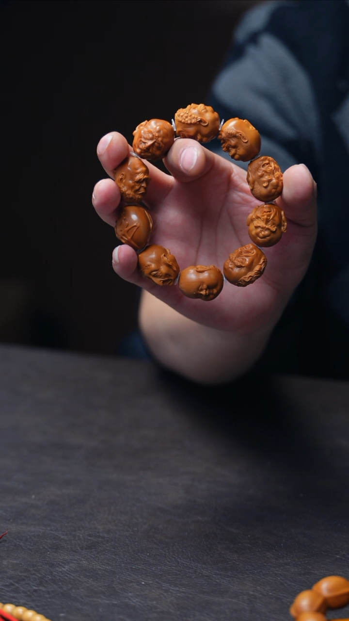 【闪购商品】橄榄核手串/手链双面十八罗汉