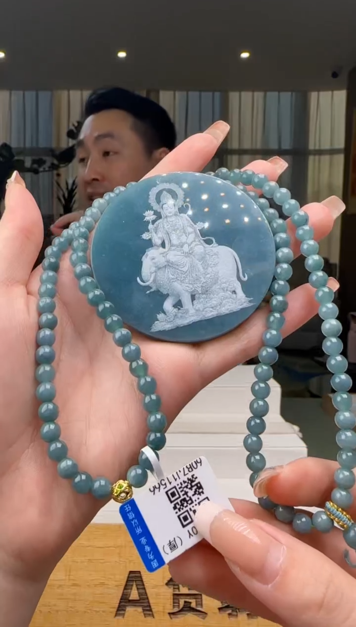 【闪购商品】翡翠吊坠(赠链)未镶嵌多样性发一CC@@60B7J11566