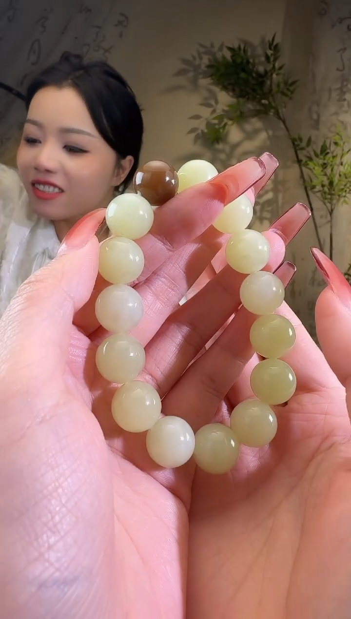 【闪购商品】和田玉手串未镶嵌手串