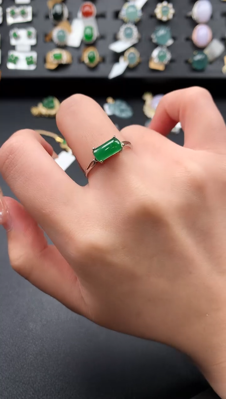 【闪购商品】翡翠戒指银S925镶嵌542141