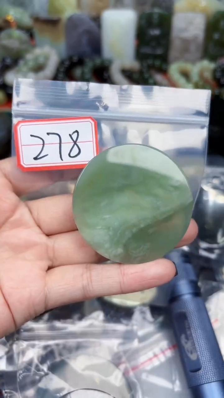 颈饰未镶嵌和田玉和田玉