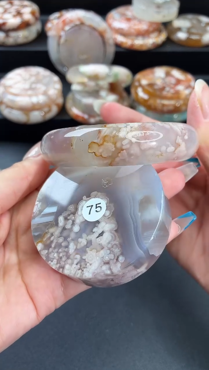 手镯玛瑙/玉髓未镶嵌石英质玉赠送镯心)59圈58/59带