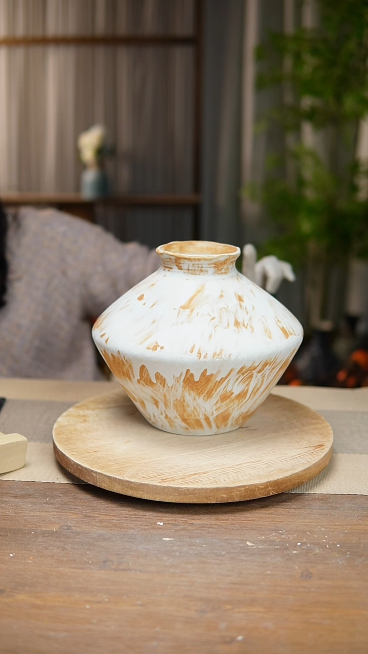 【闪购商品】陶瓷  花器诧寂黄飞碟 