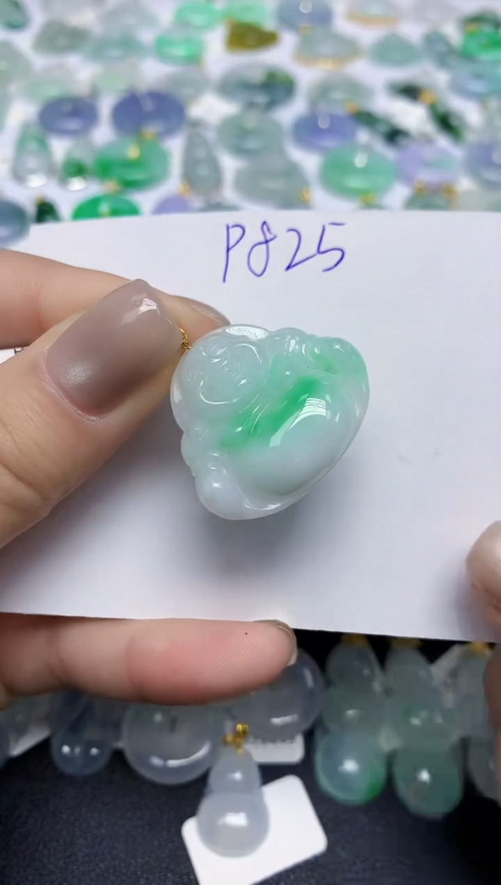 颈饰18K金镶嵌翡翠天然缅甸翡翠A货翡翠百元以上9元证书费自理