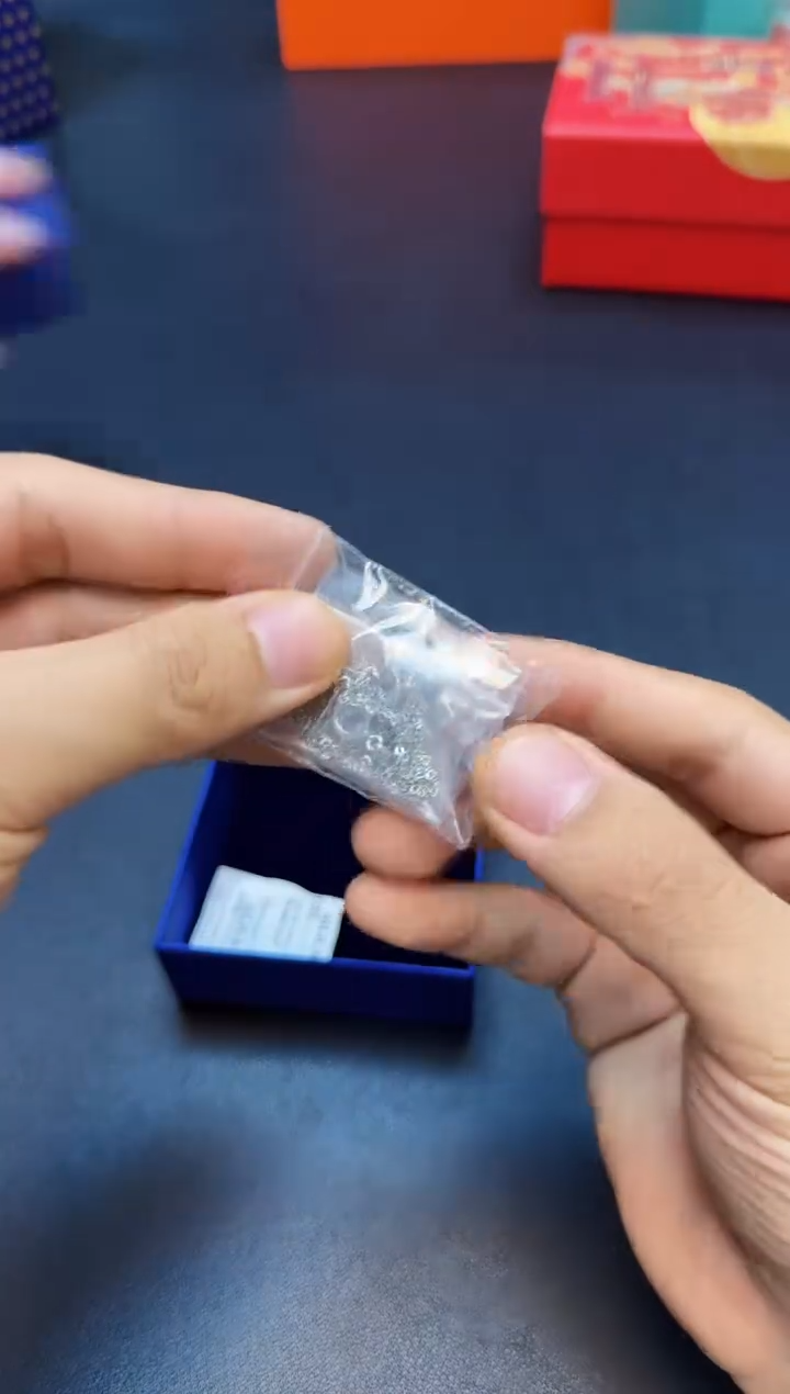 【闪购商品】瓷片全新正品一件不留@@C609