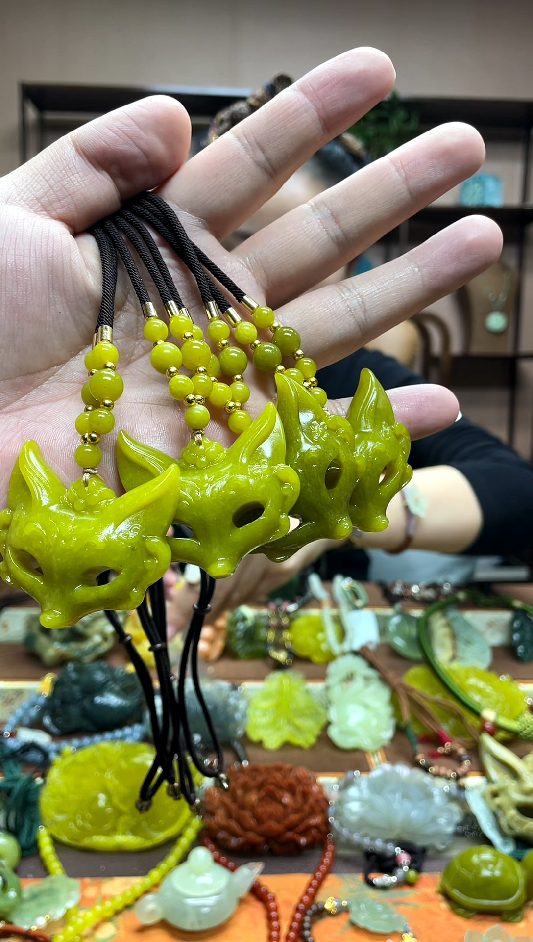 银S925镶嵌岫玉吊坠多样性发货发其中之一