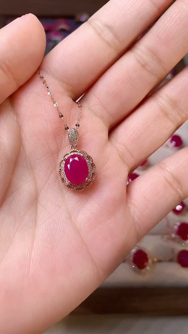 【闪购商品】红宝石吊坠(赠链)银S925镶嵌000