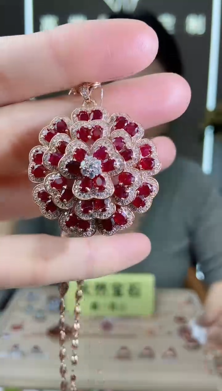 【闪购商品】红宝石颈饰银S925镶嵌颈饰