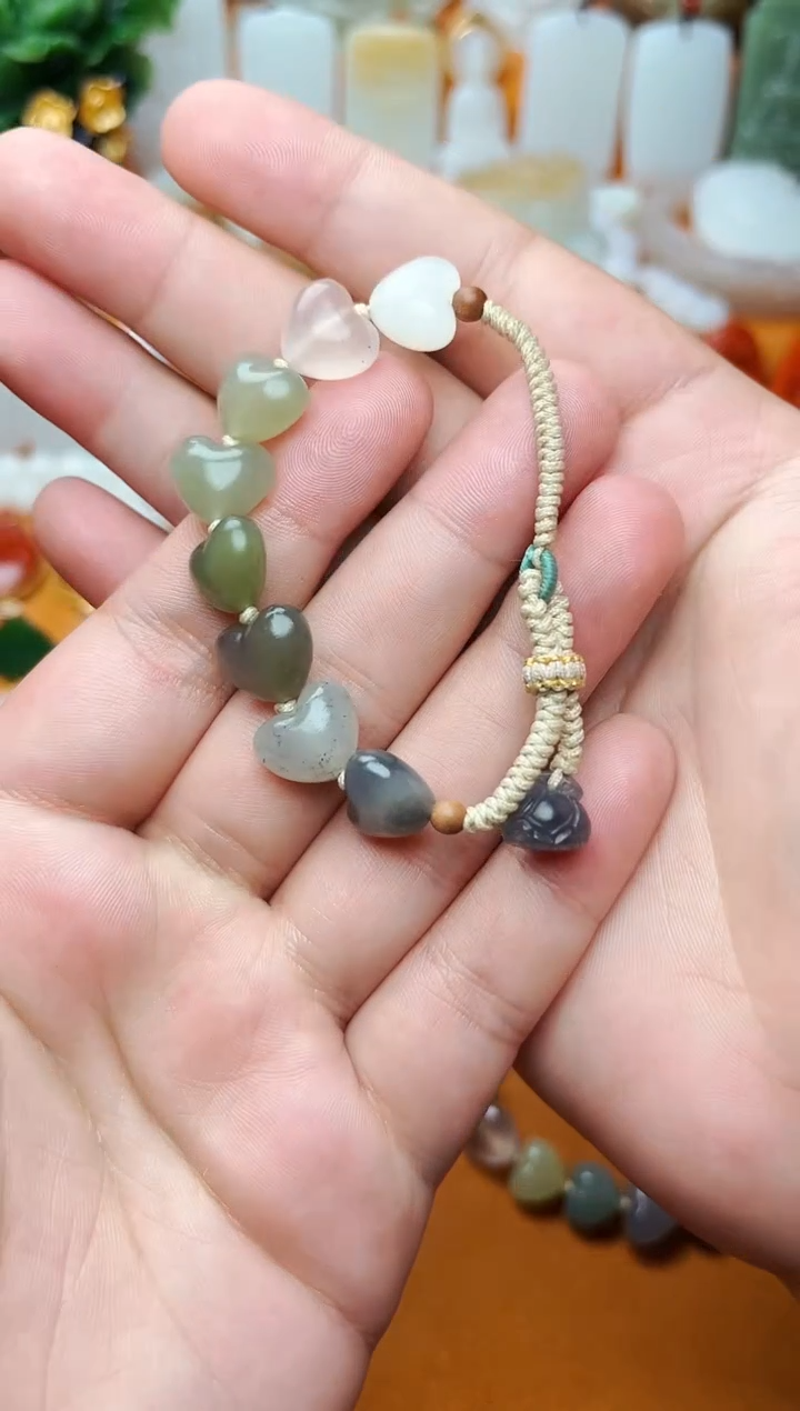 【闪购商品】和田玉手绳未镶嵌爱心