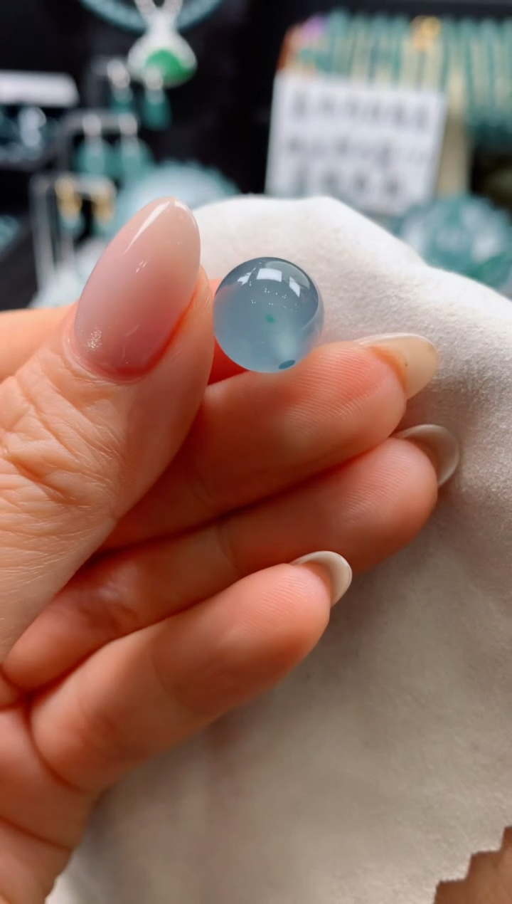 翡翠未镶嵌颈饰0045991655（卡十二左右498）