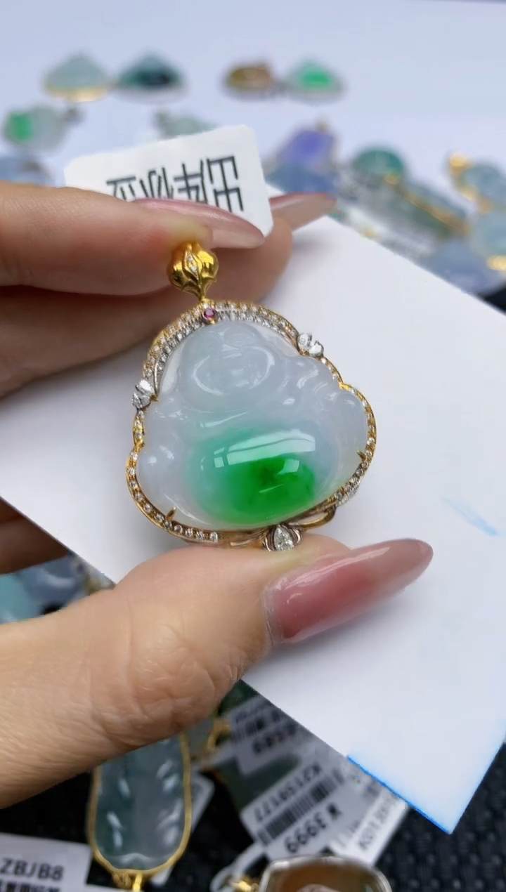 【闪购商品】翡翠挂件18K金镶嵌天然翡翠A货