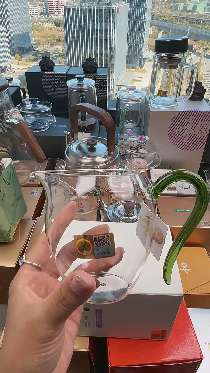 @@禾器晶彩怡然湖绿色