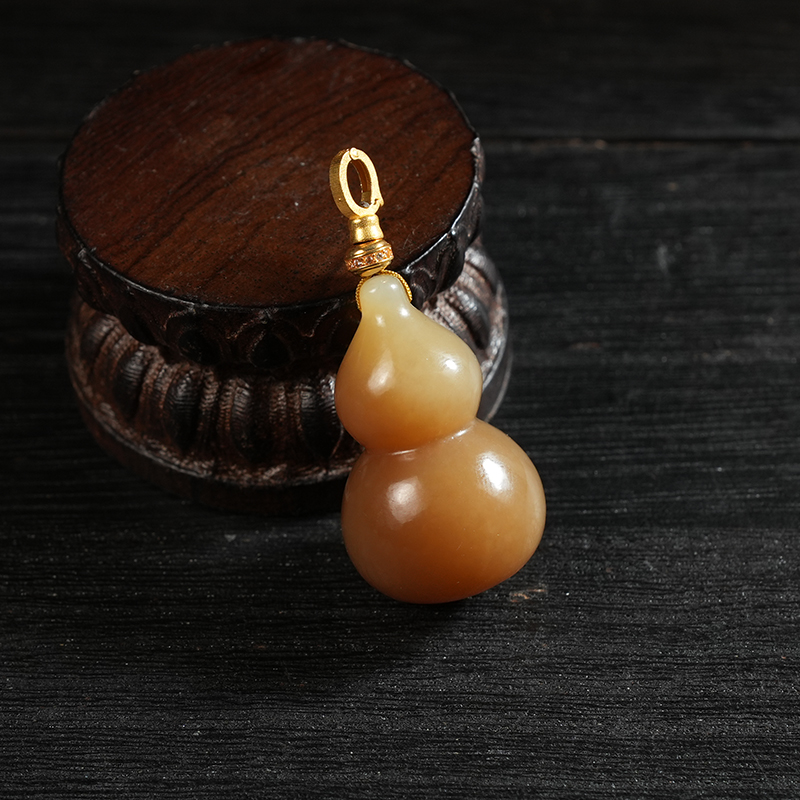 【老掌柜讲珠宝】和田玉/18K糖玉葫芦项链 SACX062338-1