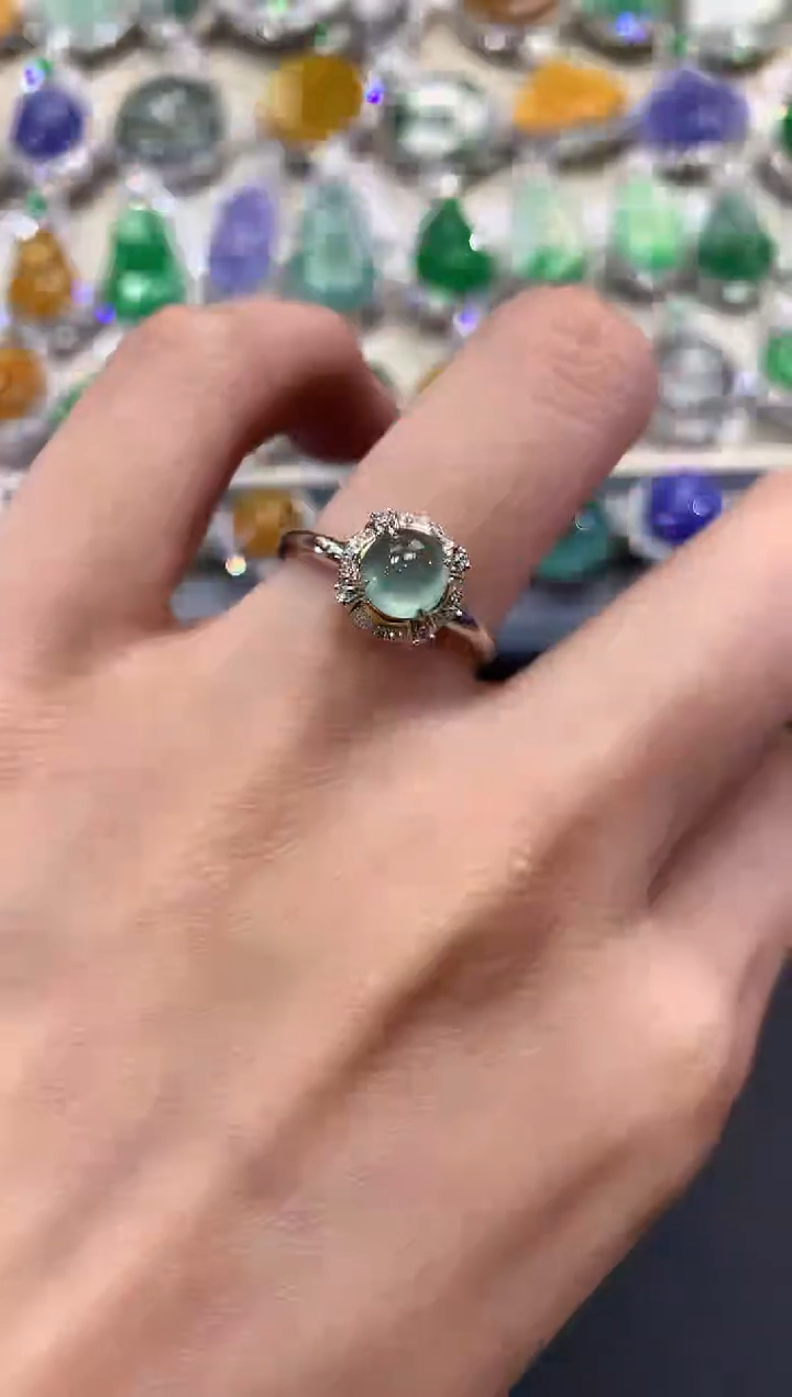 【闪购商品】翡翠戒指18K金镶嵌w6