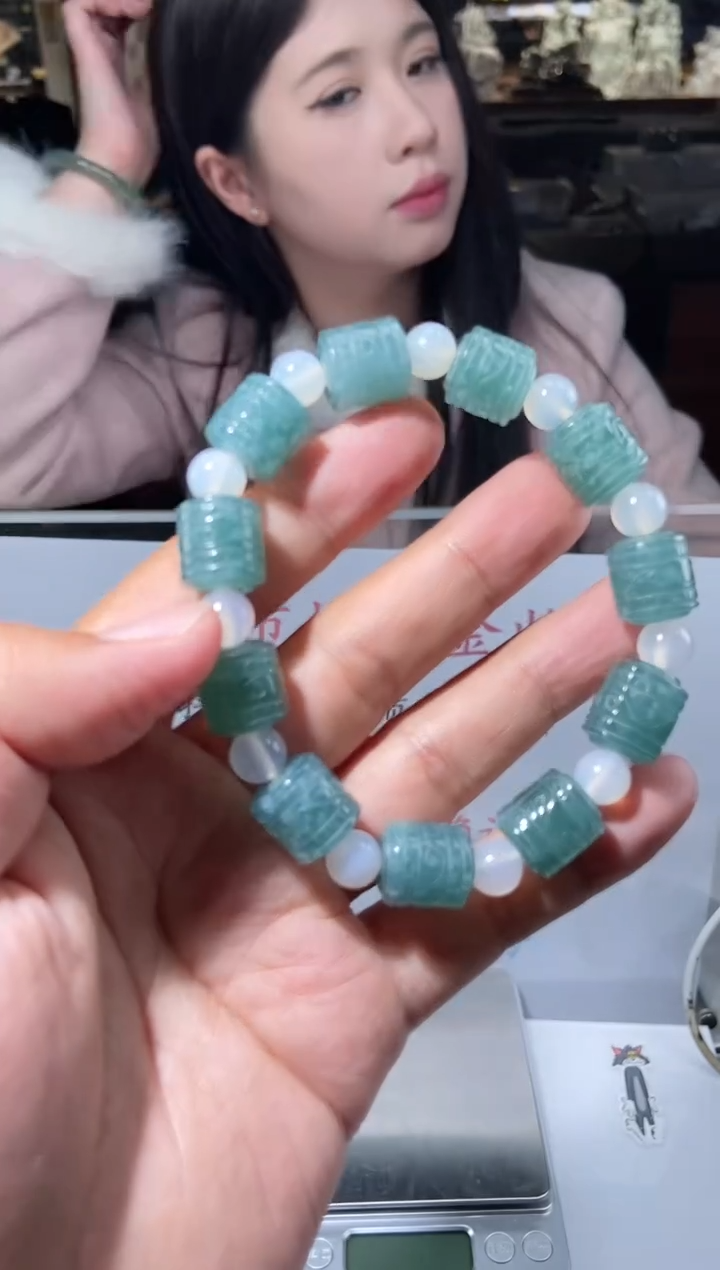 【闪购商品】定制翡翠未镶嵌天然A货翡翠拍一发一