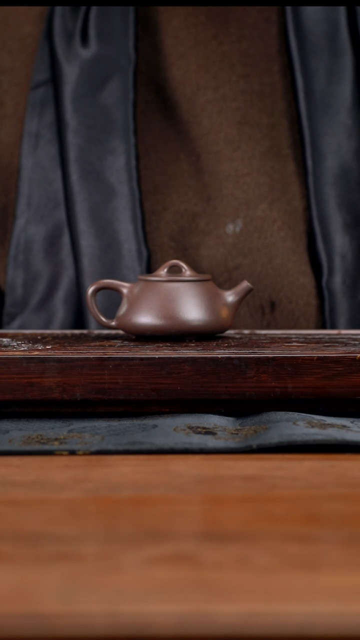 【闪购商品】紫砂茶壶130cc黄龙山原矿紫泥石瓢9