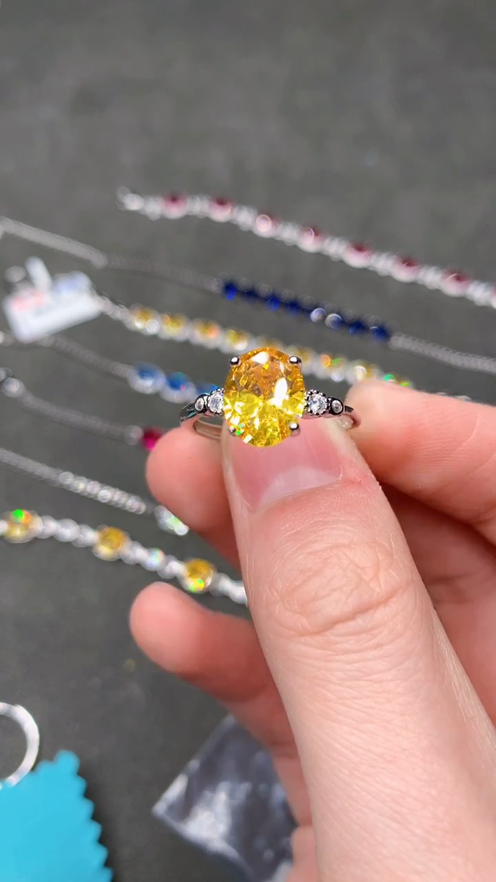 【闪购商品】蓝宝石戒指银S925镶嵌......