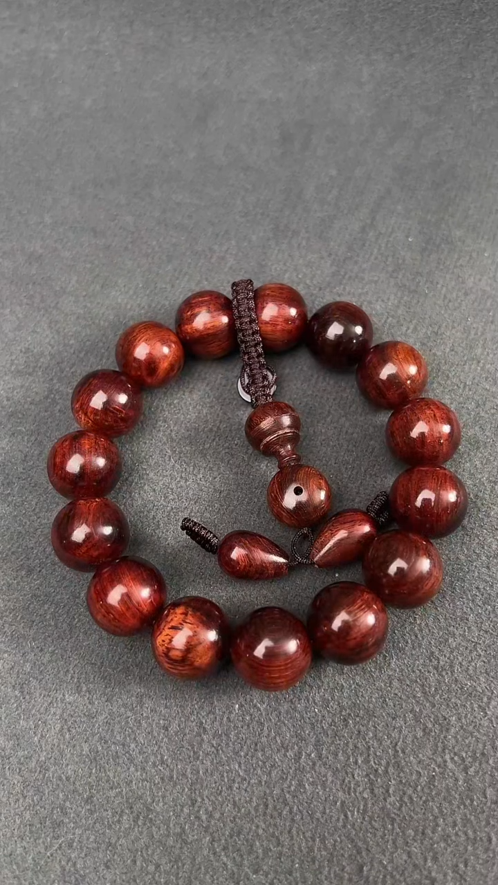 手串/手链黄花梨/降香黄檀保真海黄1.5正顺纹紫油梨老料（百年树）