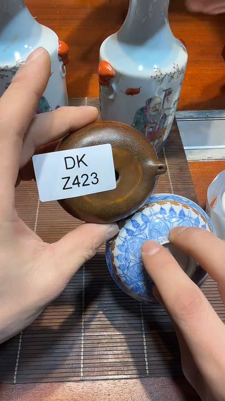 8河****长哈哈哈哈哈423