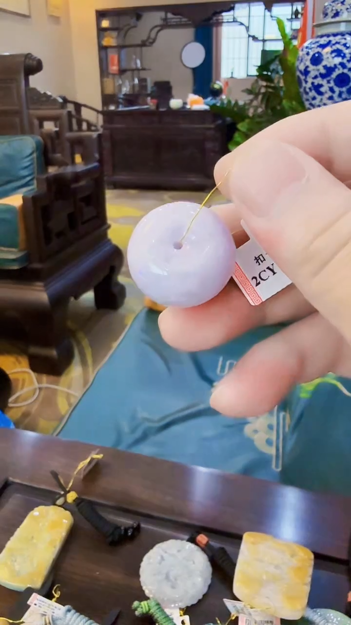 翡翠未镶嵌吊坠(不含链)18