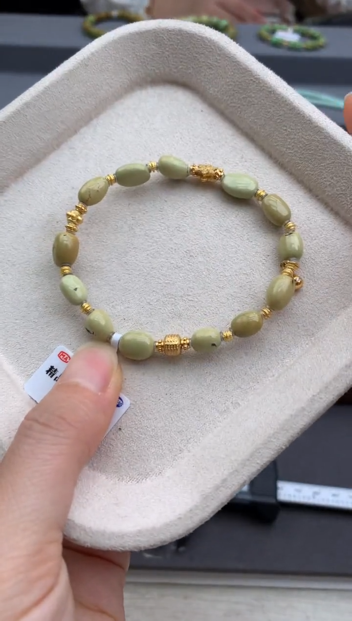 未镶嵌绿松石手串茜.G96