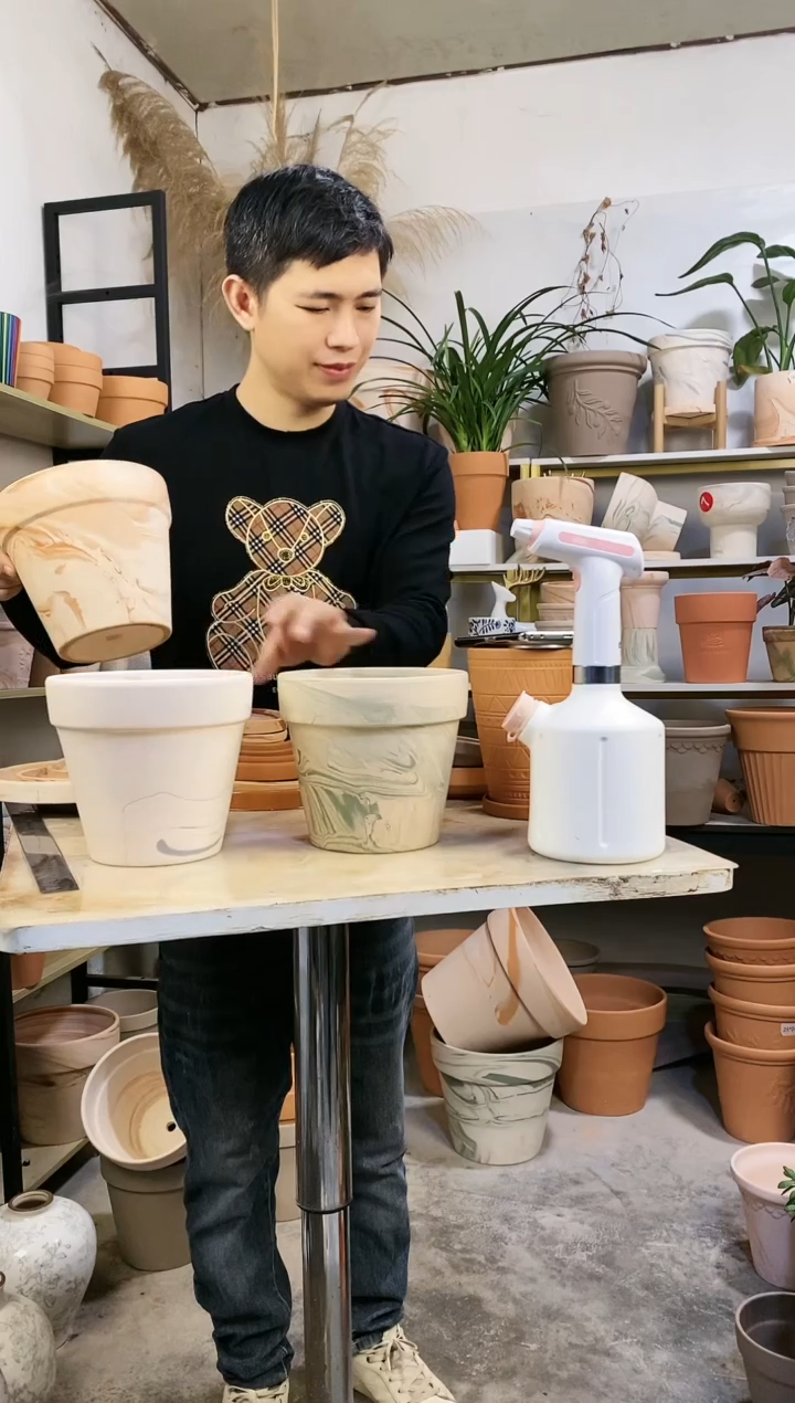 【闪购商品】红陶18*16陶盆3色组合 3盆无托