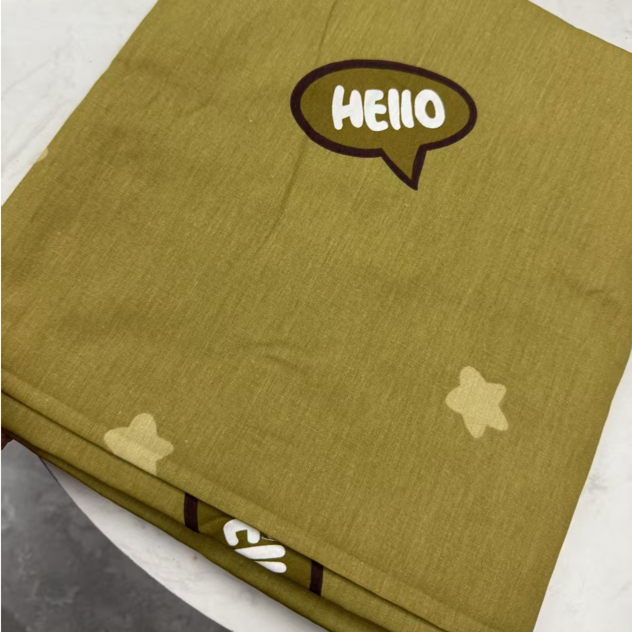 HELLO芥末黄薄款四件套印花卧室简约棉床单