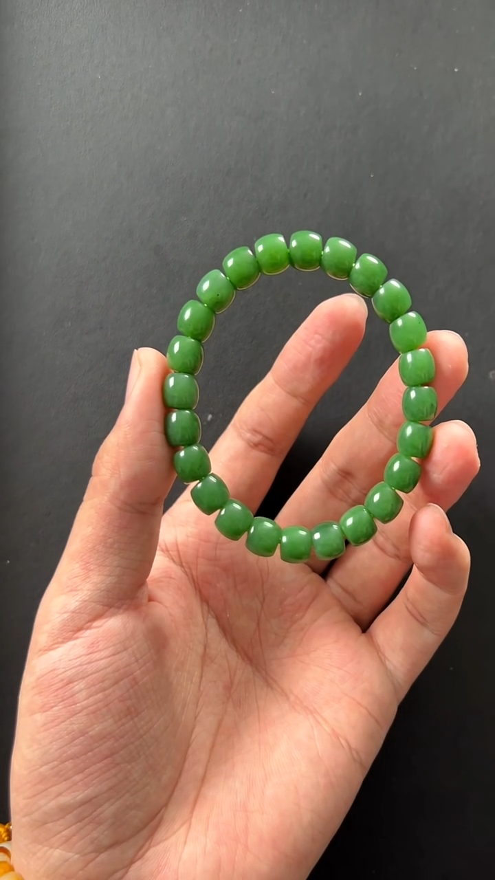 未镶嵌和田玉挂件碧玉手串（福利款）