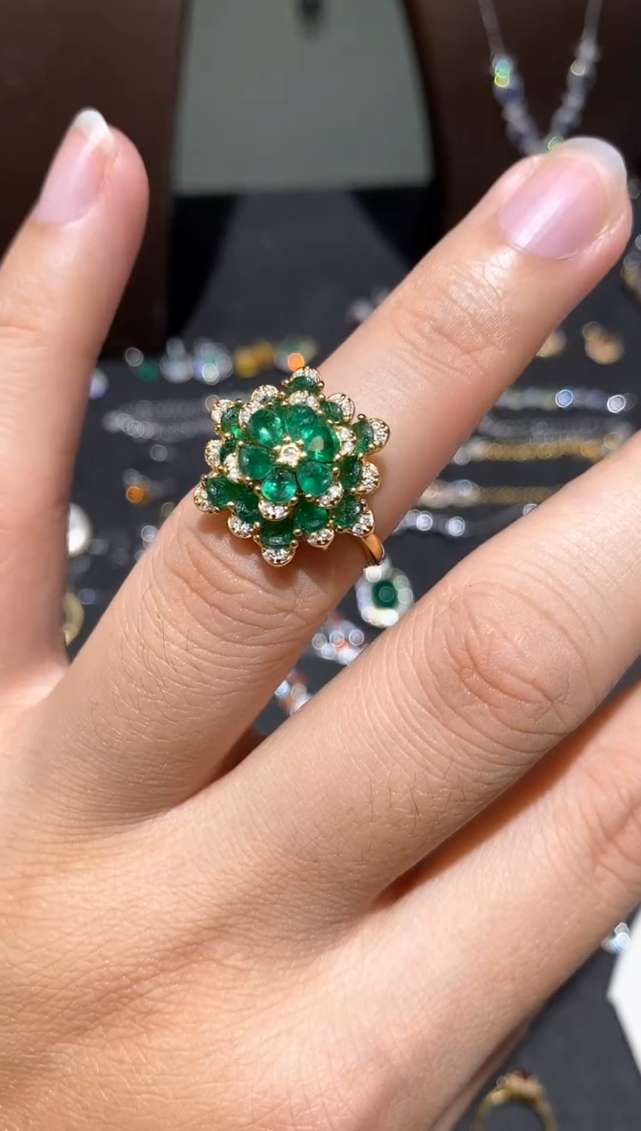 银S925镶嵌戒指祖母绿戒指