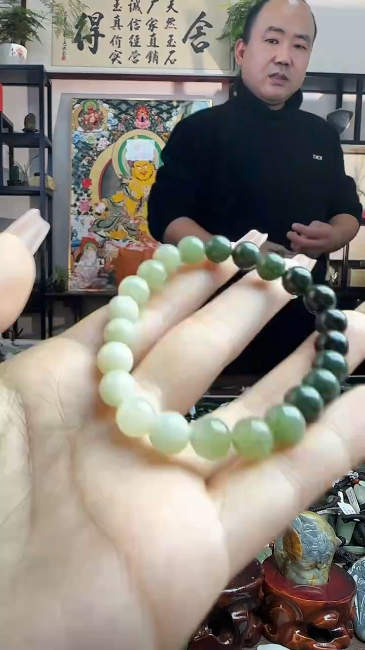 颈饰未镶嵌和田玉渐变多样性发其一