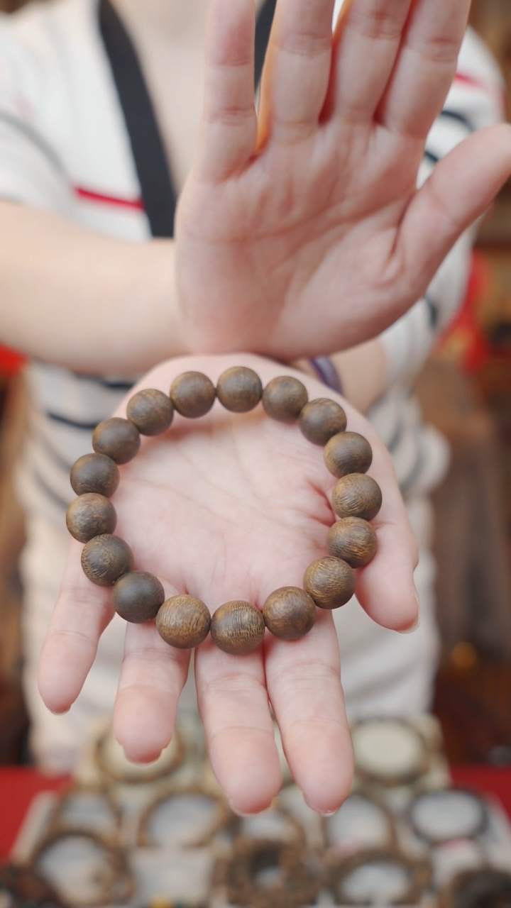 【闪购商品】沉香手串海南尖峰岭莺歌绿奇楠沉水卡12单圈手串