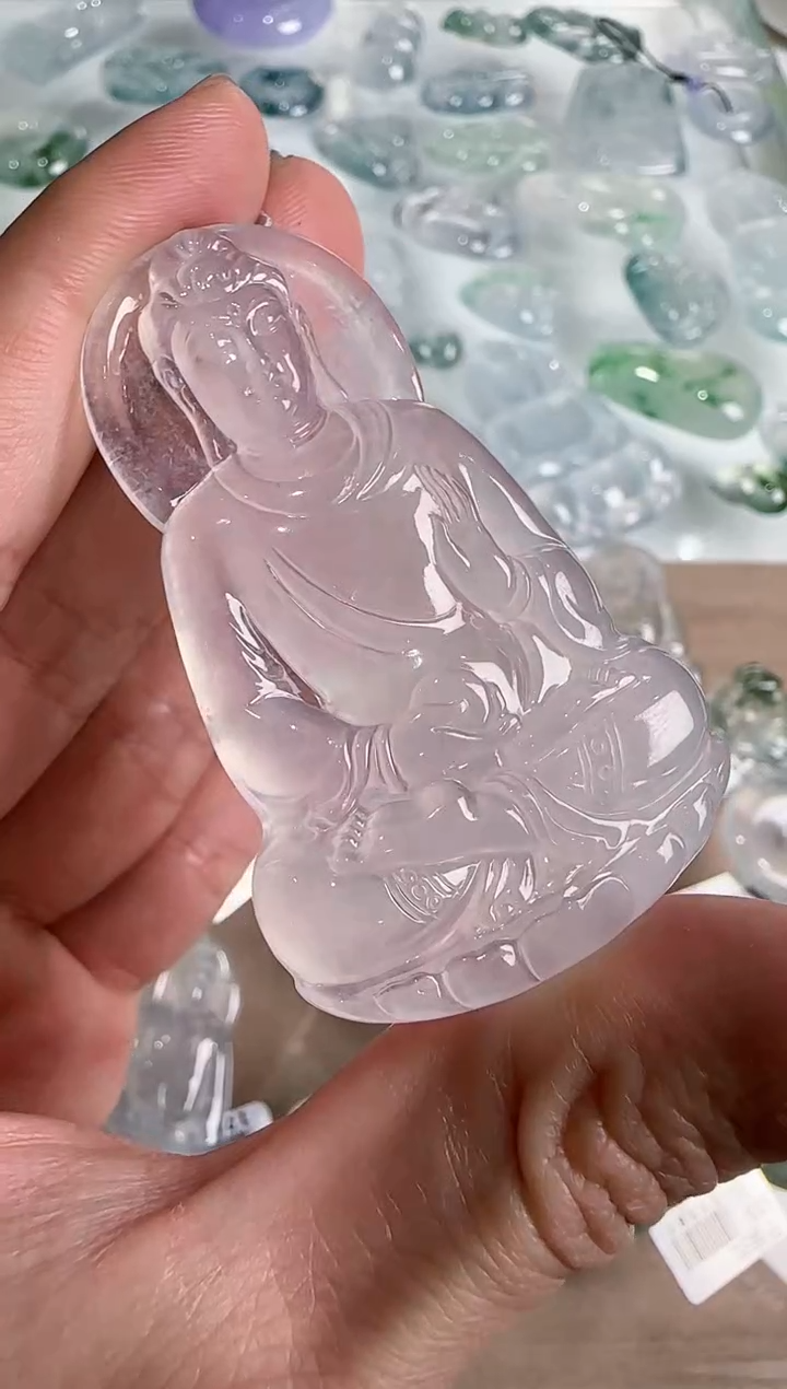 【闪购商品】翡翠吊坠(不含链)未镶嵌··