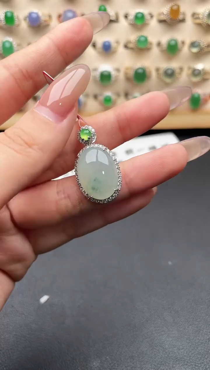 未镶嵌戒指翡翠一物一证一礼盒