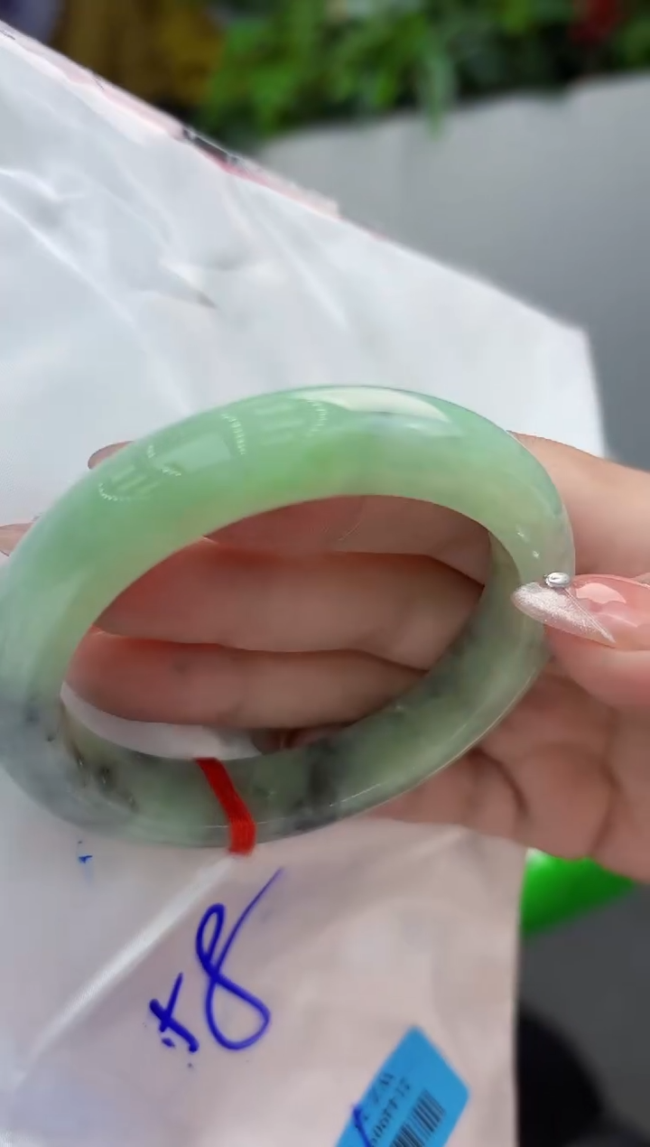 【闪购商品】翡翠手镯未镶嵌翡翠手镯