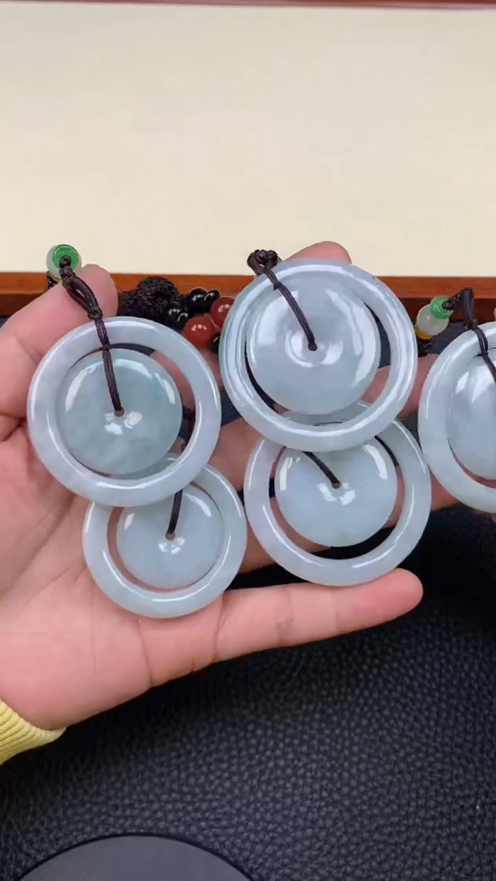 【闪购商品】翡翠颈饰未镶嵌天然A货翡翠多样性发其一