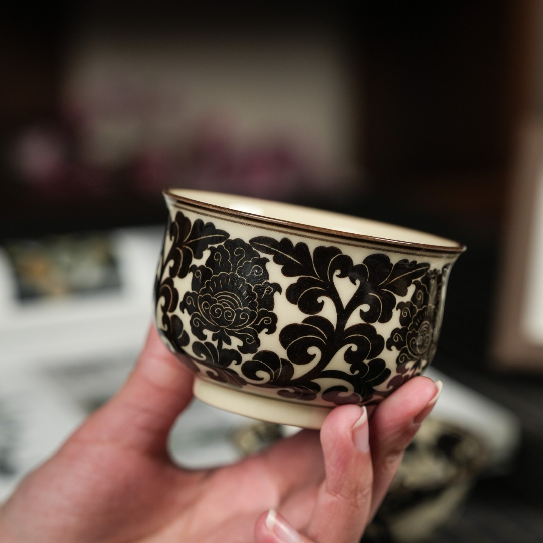 【小乔赏瓷】涅金手作景德镇手工手绘缠枝牡丹炉式杯njsz199.