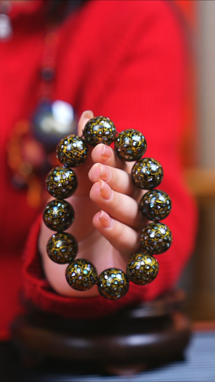 【闪购商品】大漆紫光檀黑金手串2.0