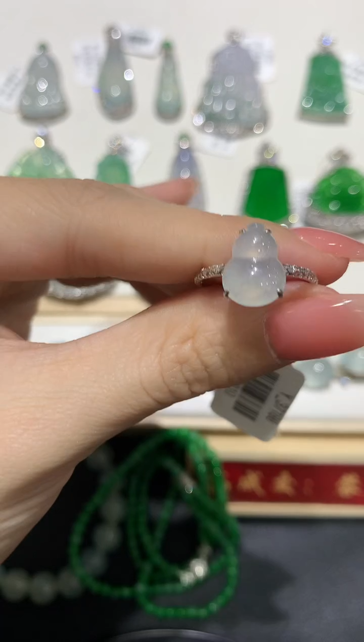 【闪购商品】翡翠吊坠(不含链)18K金镶嵌团购1