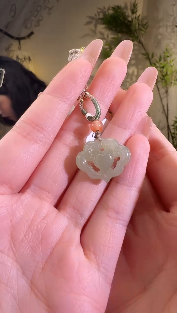 【闪购商品】和田玉颈饰未镶嵌锁