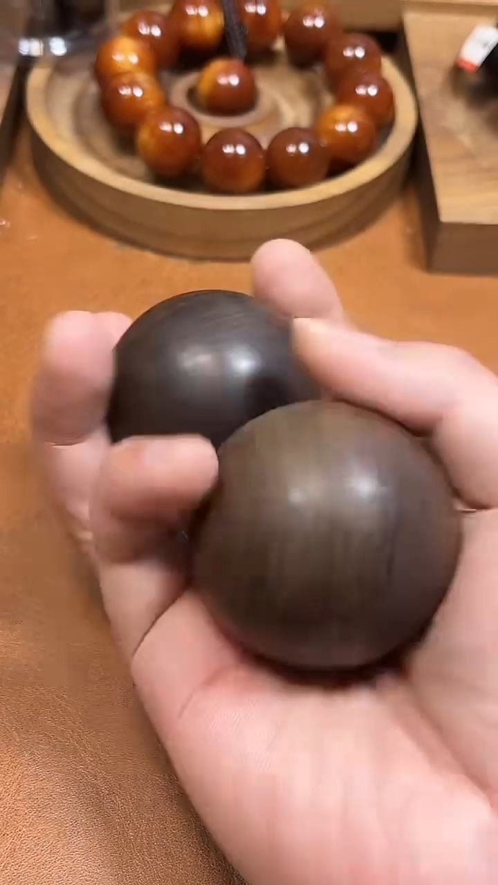 东非黑黄檀（紫光檀）把件紫光檀手球5.0把件