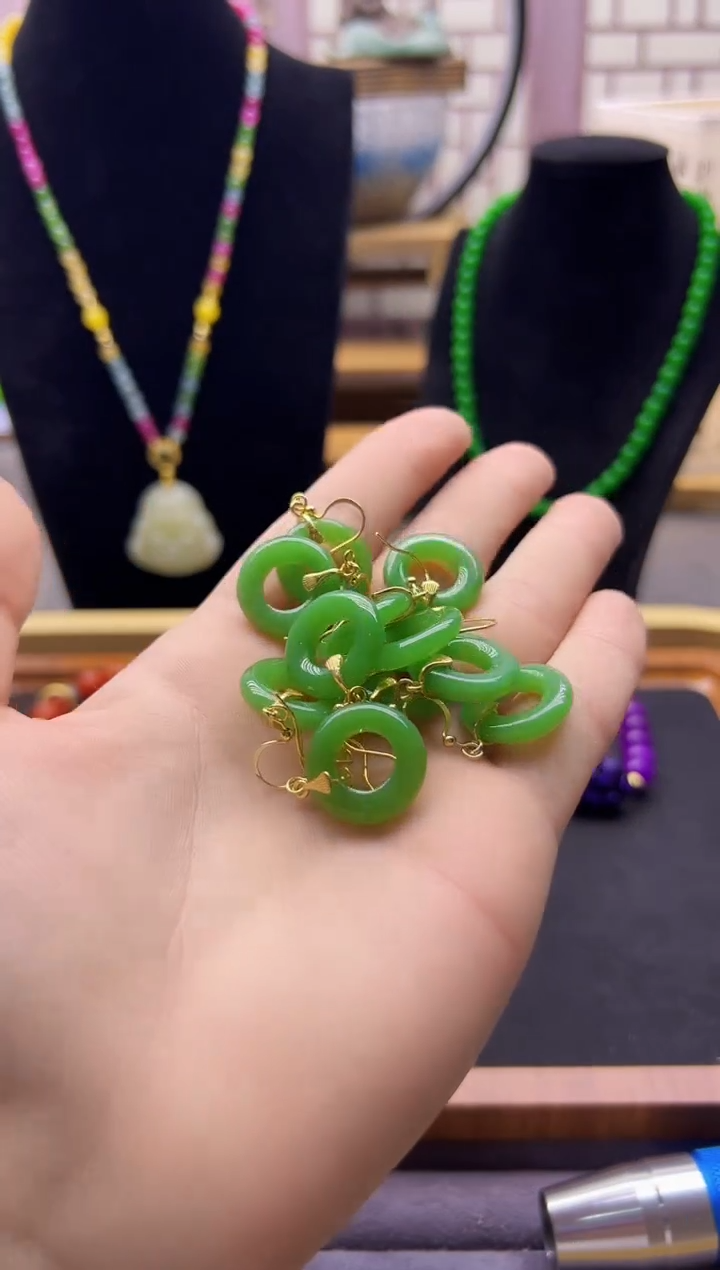 【闪购商品】和田玉耳饰14K金镶嵌E126    