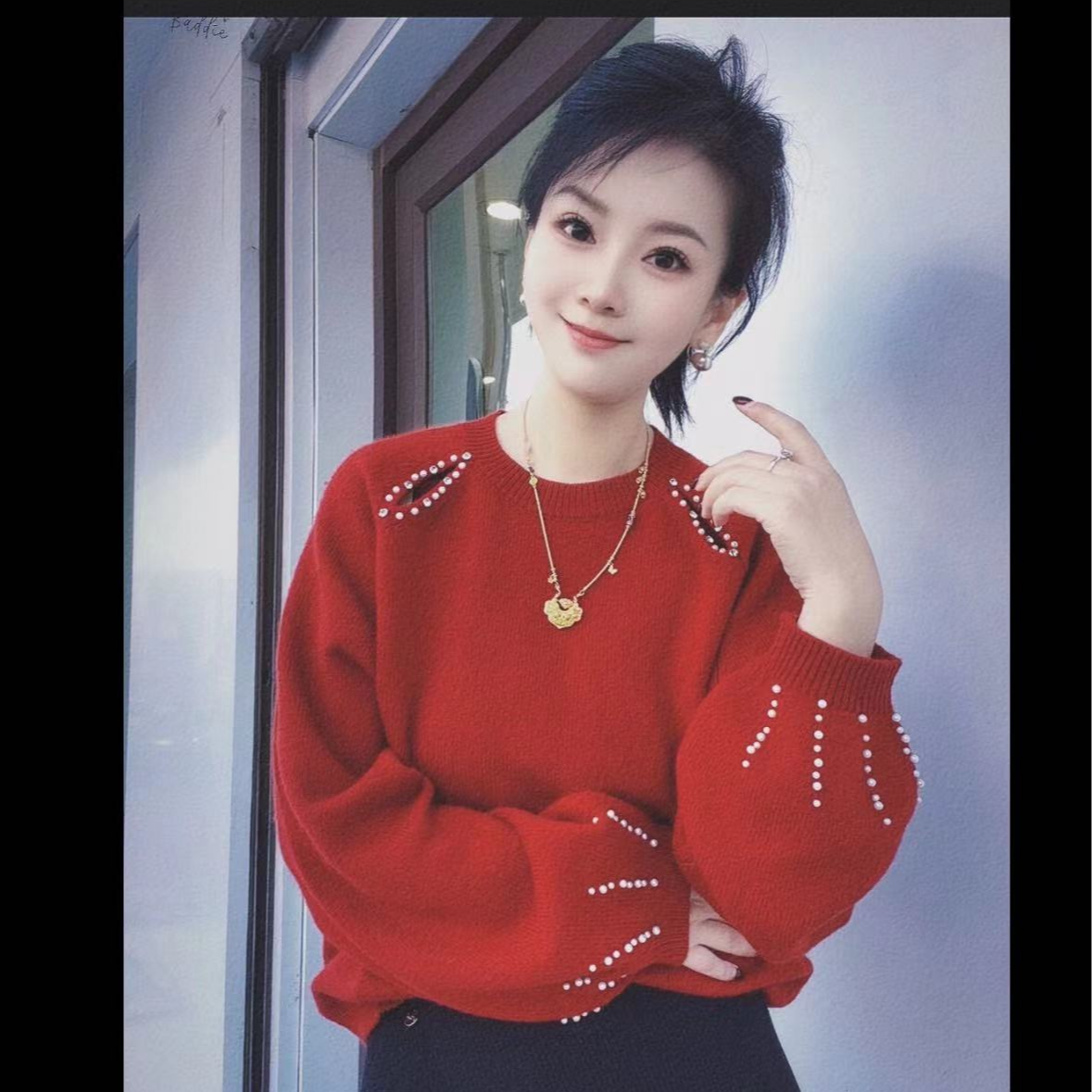 设计款珠子针织衫--