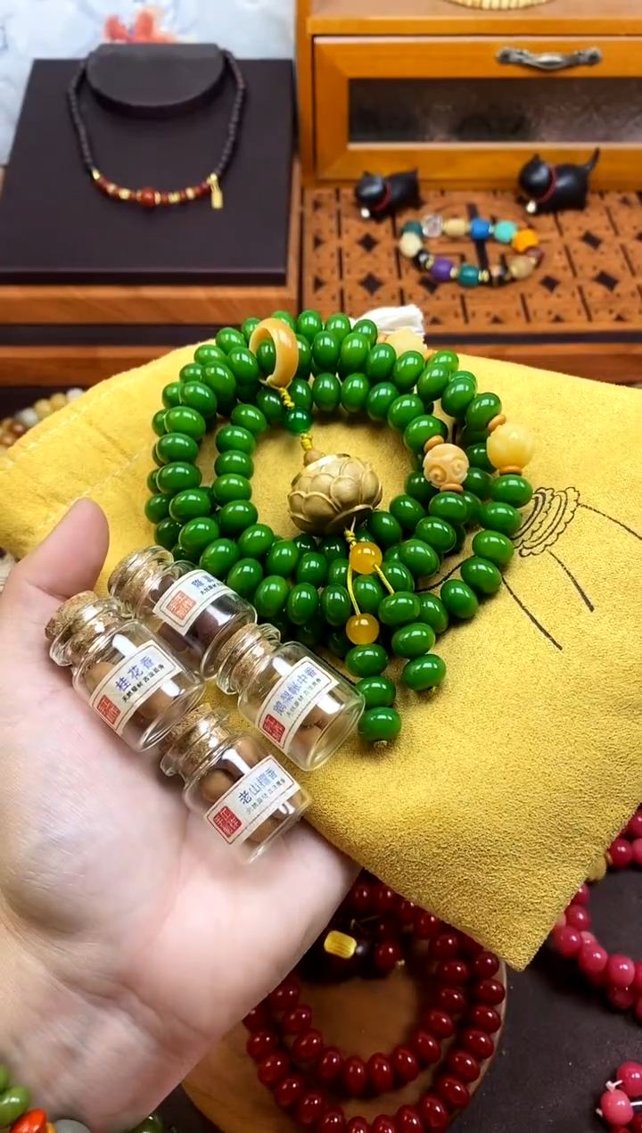 【闪购商品】白玉菩提手串绿菩提108多圈 香盒款+香丸
